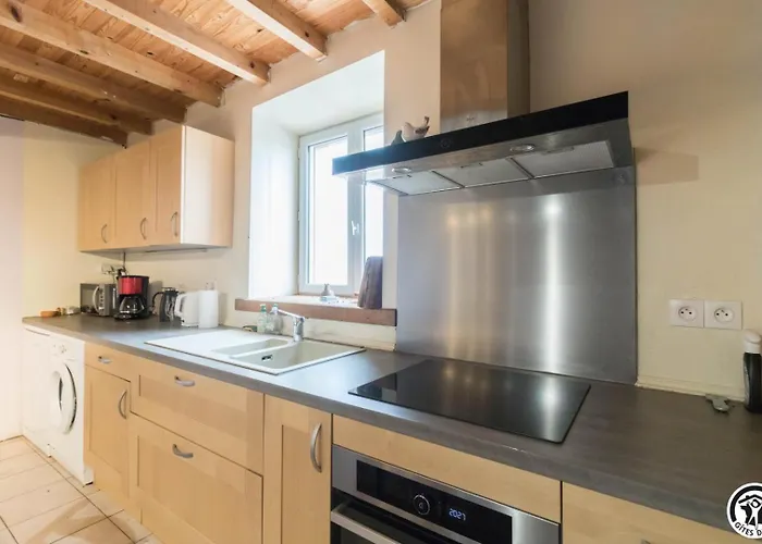 Le Des Oiseaux Holiday home Montbernard